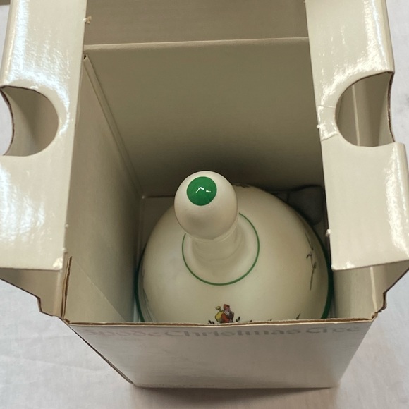 SPODE CHRISTMAS TREE DINNER BELL BRAND NEW IN BOX - Picture 7 of 10